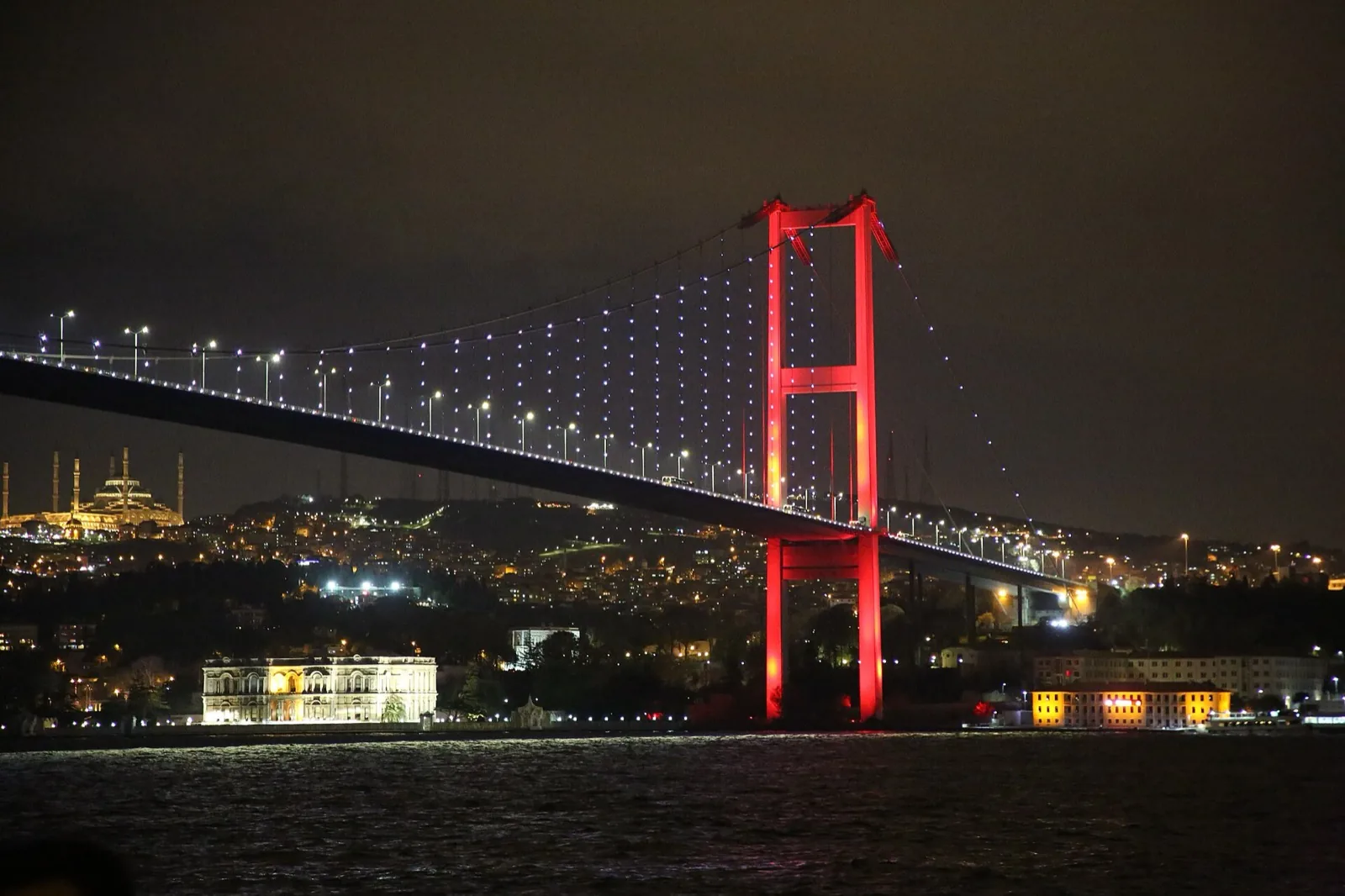 Gece Boğaz Köprüsü, İstanbul